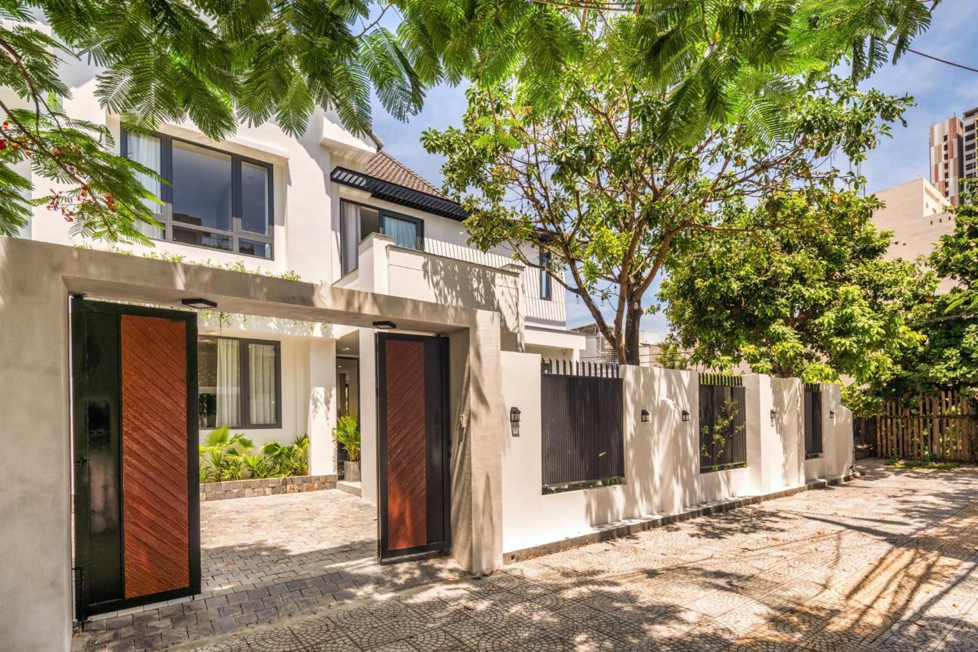Luxurious 500M Villa, Private Pool, 300M To Beach Da Nang Luaran gambar